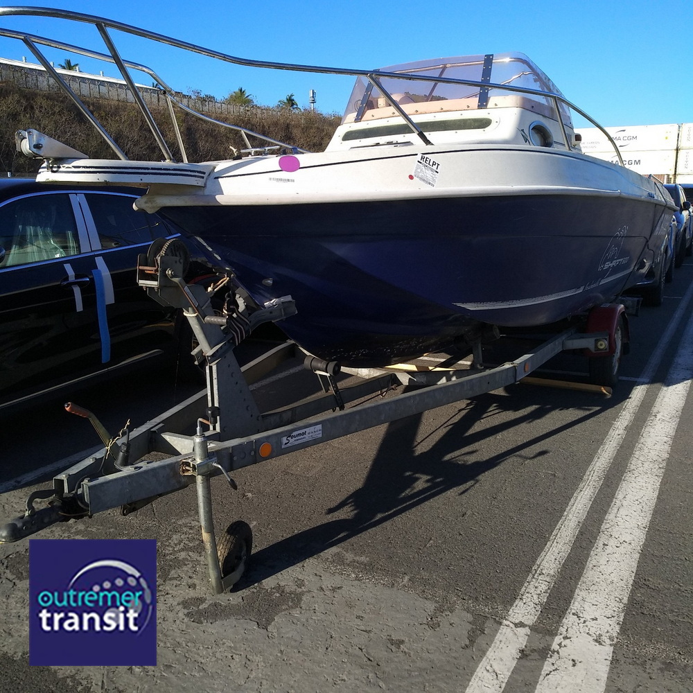 Transport Bateau Ultramar en Roro Hoegh Seoul Le Havre-Reunion