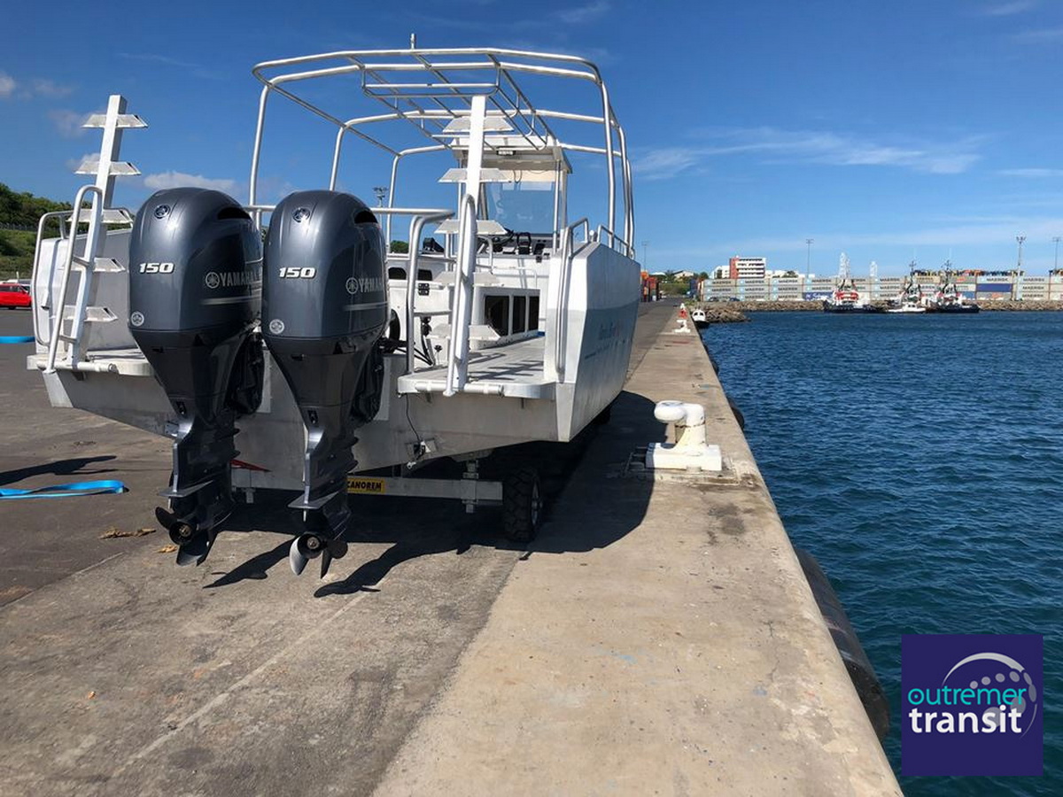 Transport de bateaux en Roro vers la Réunion avec Outremer Transit