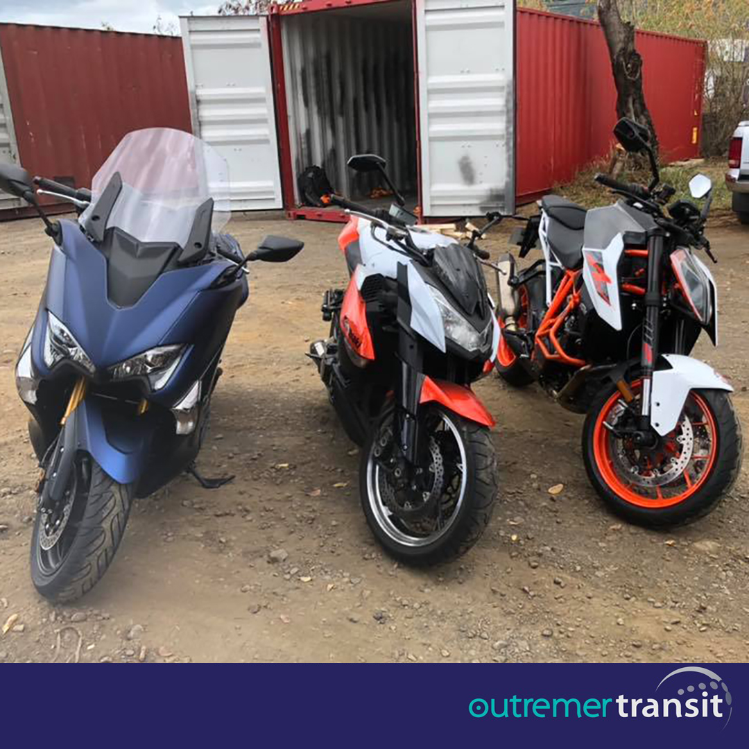Transport de motos et scooter  Reunion en conteneur avec Outremer Transit